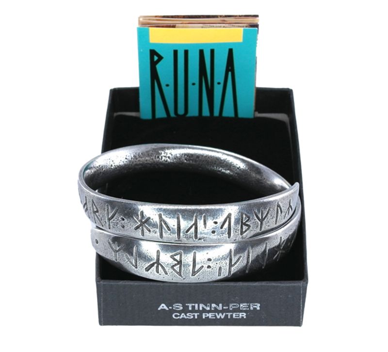 Bracelet, runic writing Tinn-Per