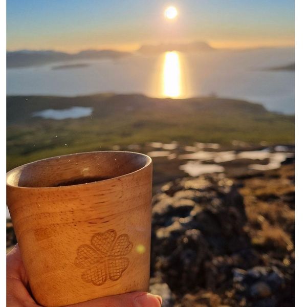Main Image Wooden cup with waffle design